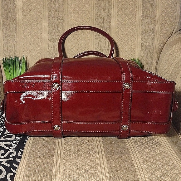 Michael Kors Burgundy Patent Barrel Bag - Picture 7 of 16